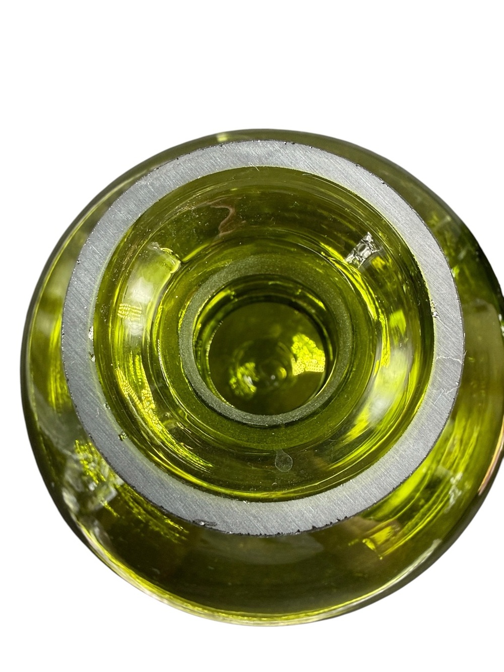Vintage Olive Green Art Glass Decanter With Ground Glass Stopper MCM - Picture 5 of 11